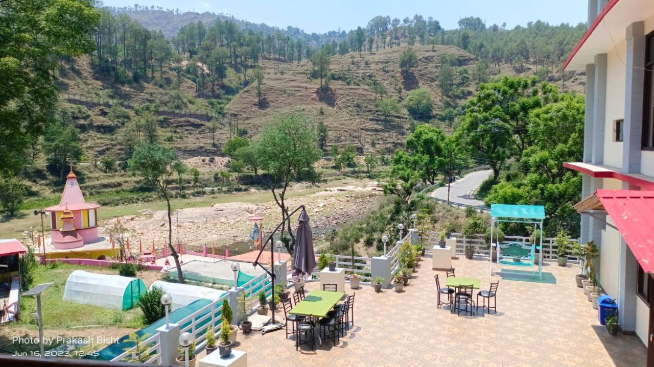 Shivalik River Retreat Алмора Экстерьер фото