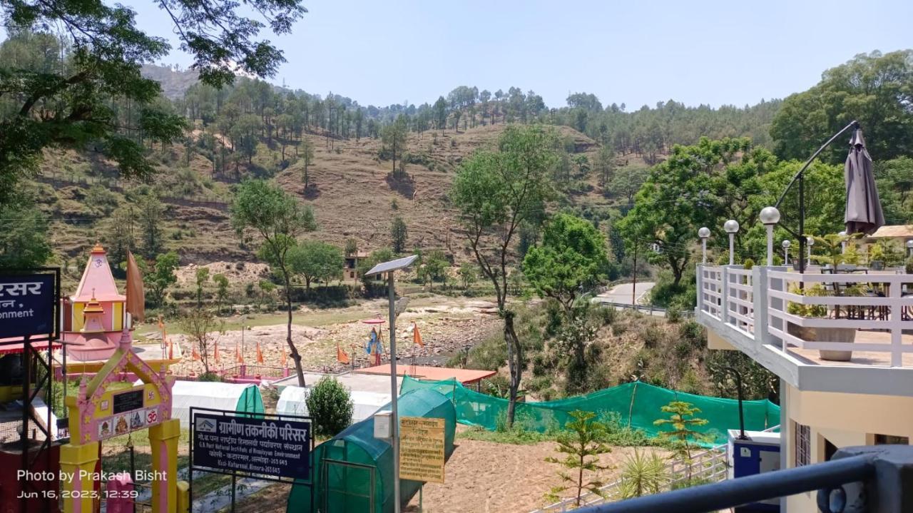 Shivalik River Retreat Алмора Экстерьер фото