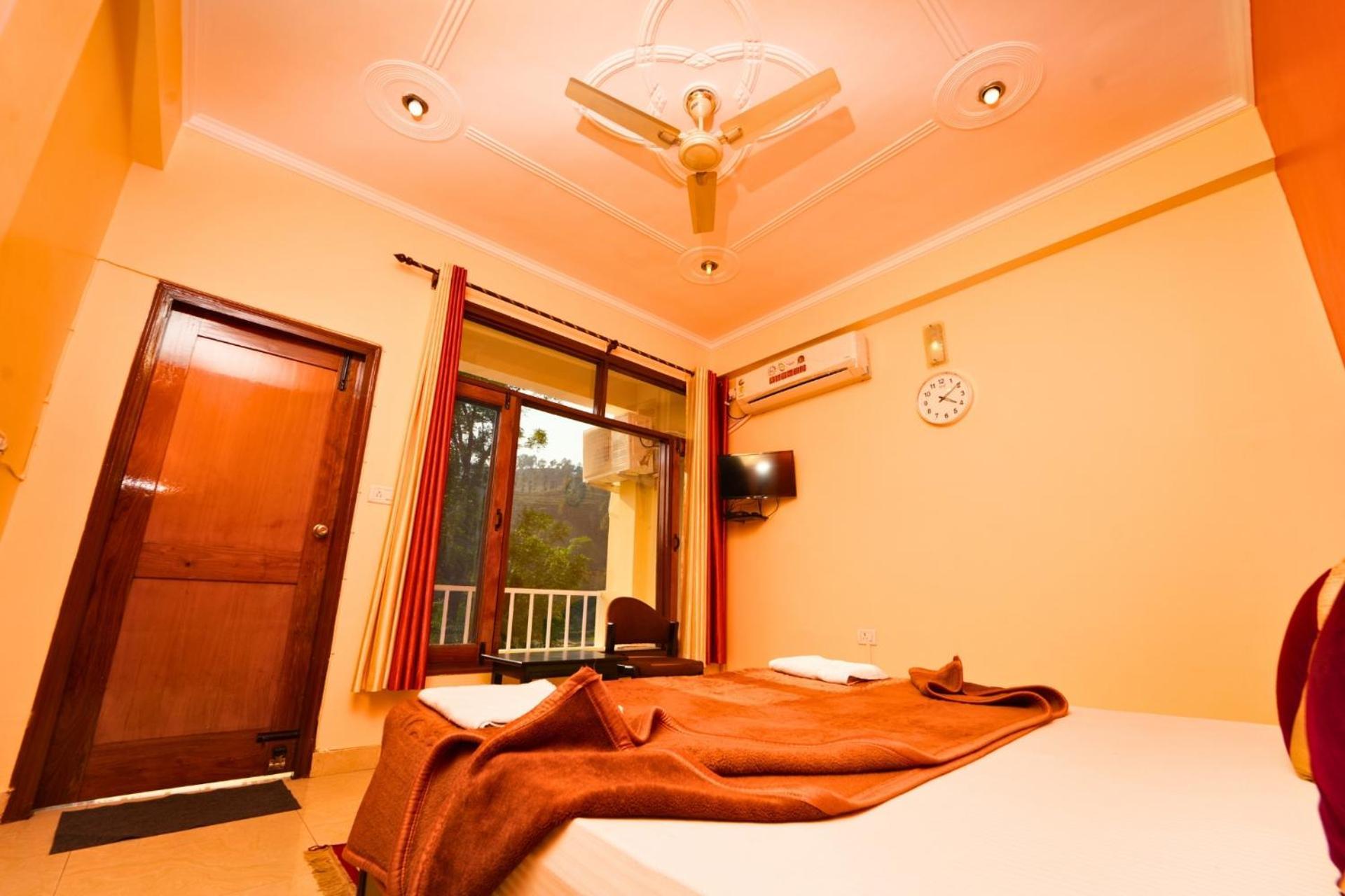 Shivalik River Retreat Алмора Экстерьер фото